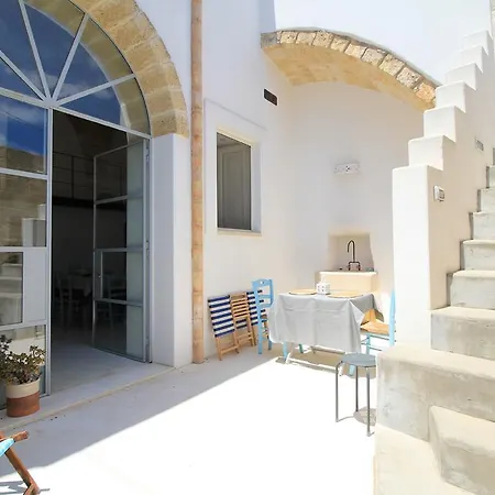 Holiday home Le Bijou By Lovesud Gagliano del Capo